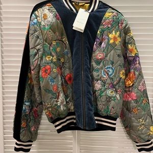 GUCCI Authentic Printed Floral Snake Silk Quilted Bomber Jacket NWT Sz L (50)